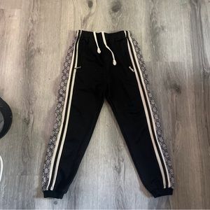 Gucci sweatpants